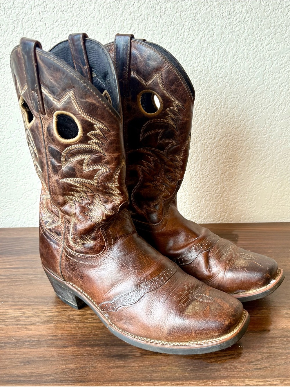 Laredo Brown Distressed Leather Western Cowboy Boots Men’s 10 EW
